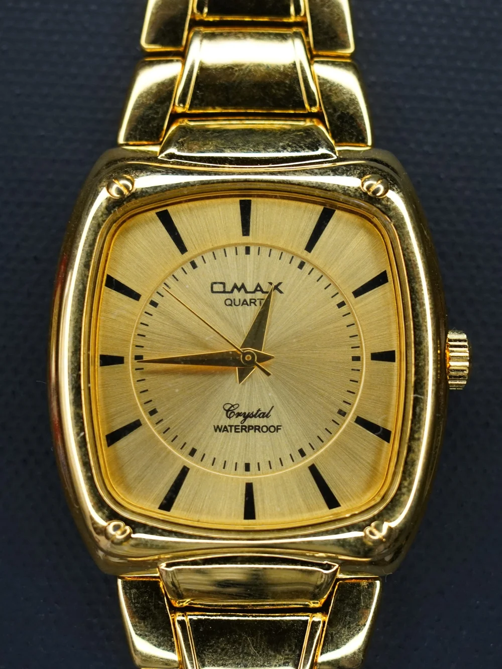 Omax HBC191 Quartz Gold-Tone Square Analog Watch Gold Dial Crystal